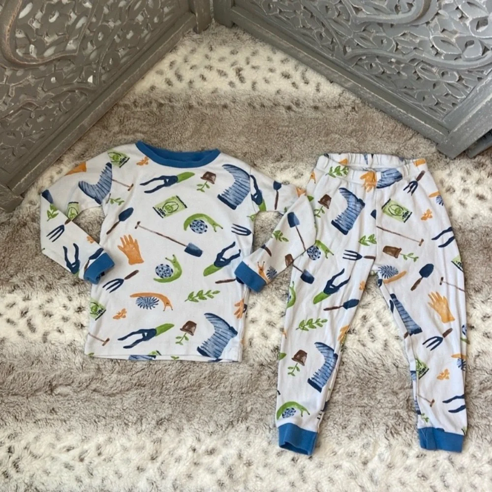 Burt’s Bees Baby garden matching set boys size 2T plants snails pajamas preppy